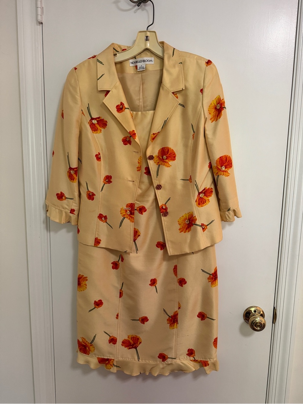 Women's Novielle Bloom Yellow Floral 100% Silk Suit